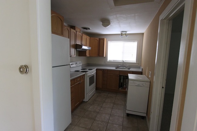 Maple Leaf Kitchen before